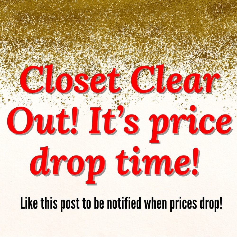 ⬇️⬇️ PRICE DROP! Like your favorites I'll be dropping Prices all day today! ⬇️⬇️